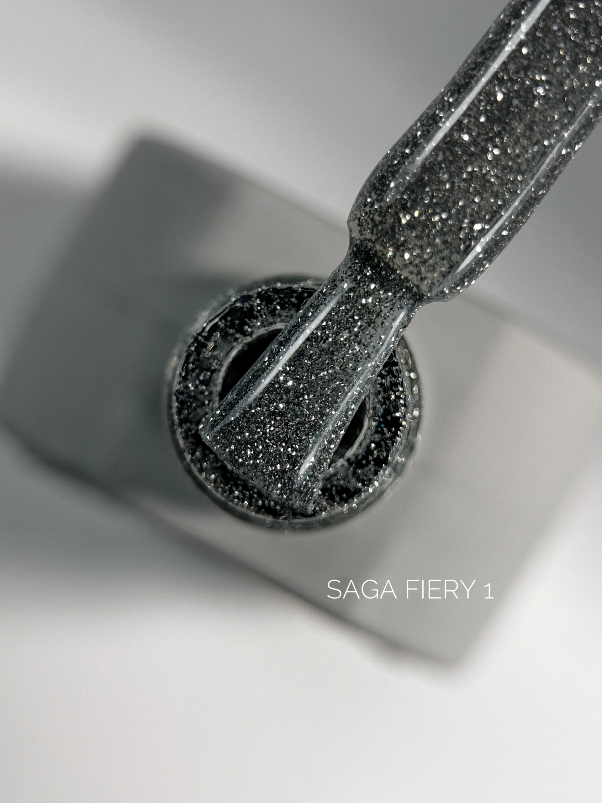 SAGA Professional Fiery gel №01, 10 мл