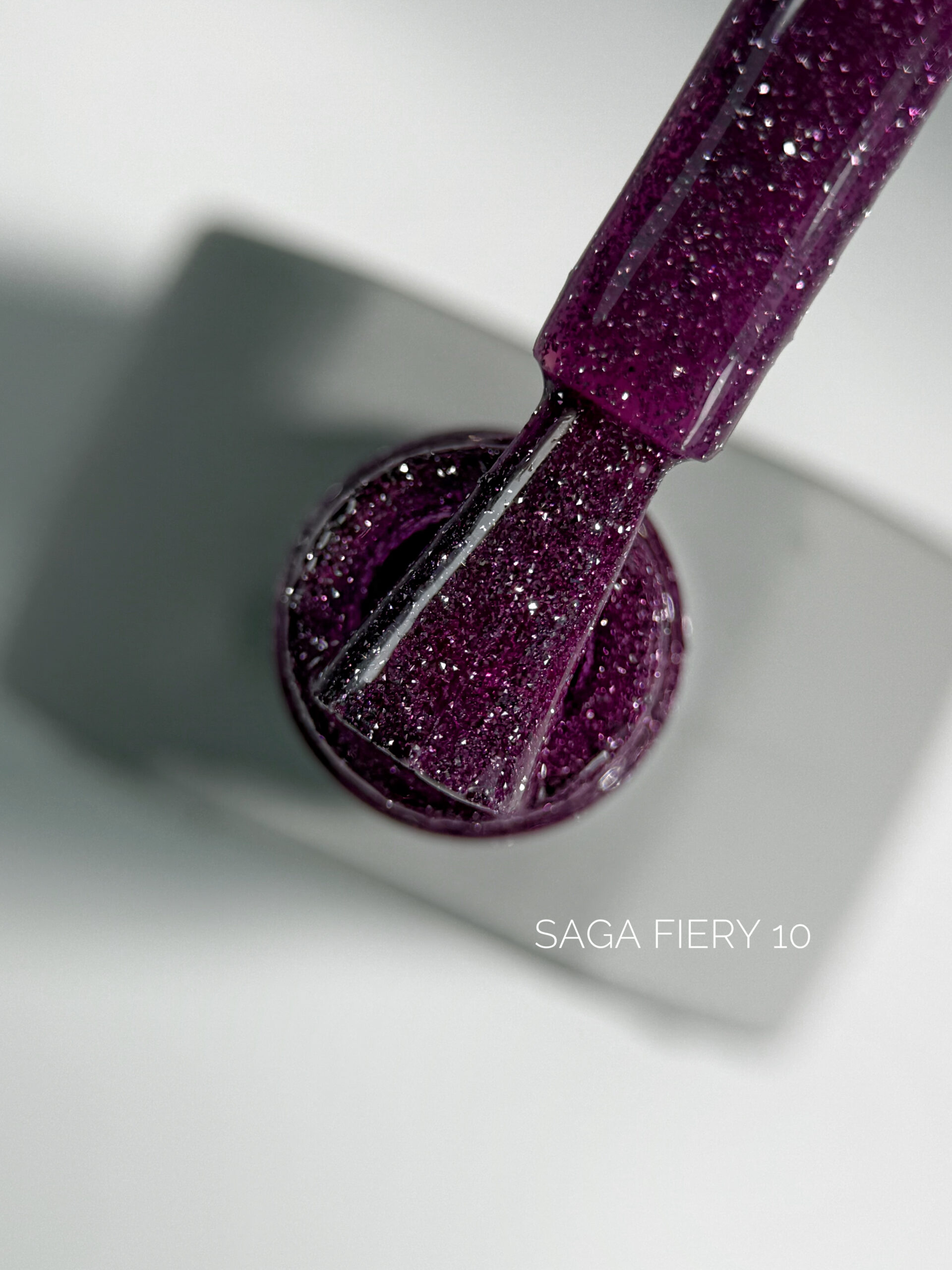 SAGA Professional Fiery gel №10, 10 мл