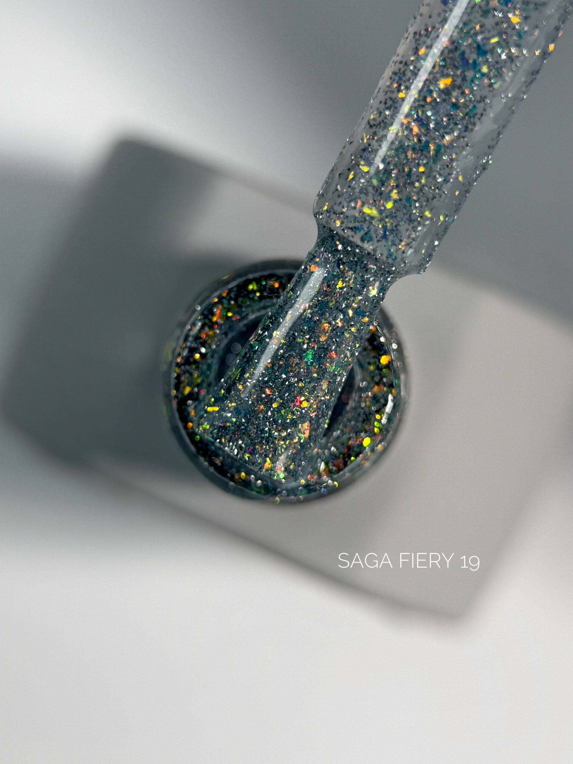 SAGA Professional Fiery gel №19, 10 мл