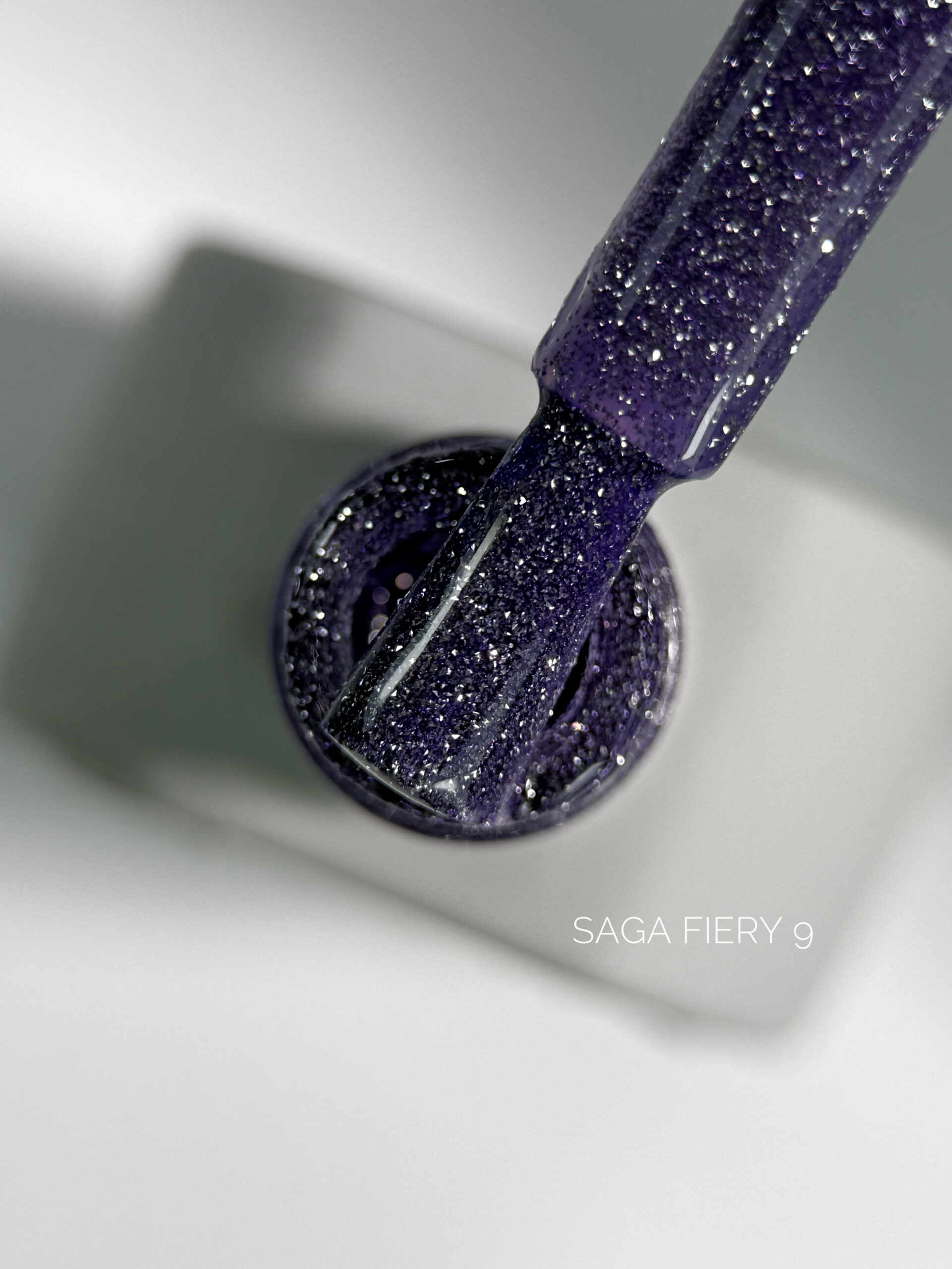 SAGA Professional Fiery gel №09, 10 мл