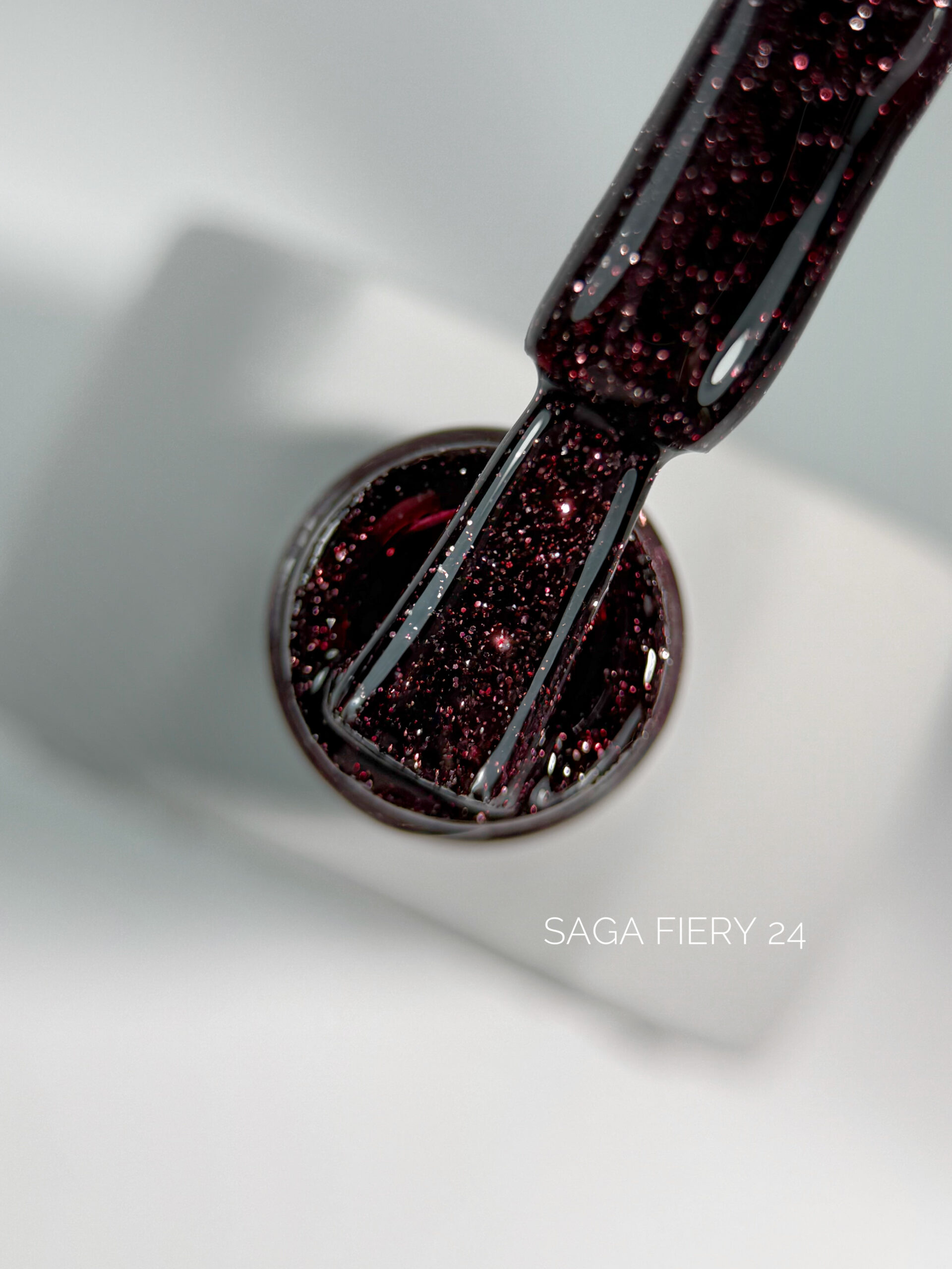SAGA Professional Fiery gel №24, 10 мл